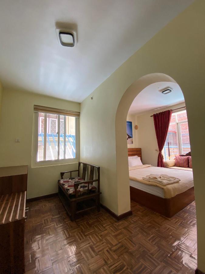Alobar1000 Hostel Kathmandu Ngoại thất bức ảnh
